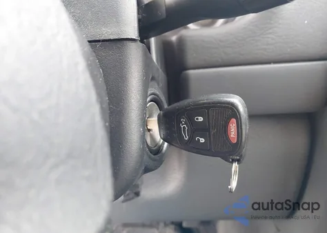 2006 Jeep Liberty Sport from USA, damaged, VIN 1J4GL48K56W226389